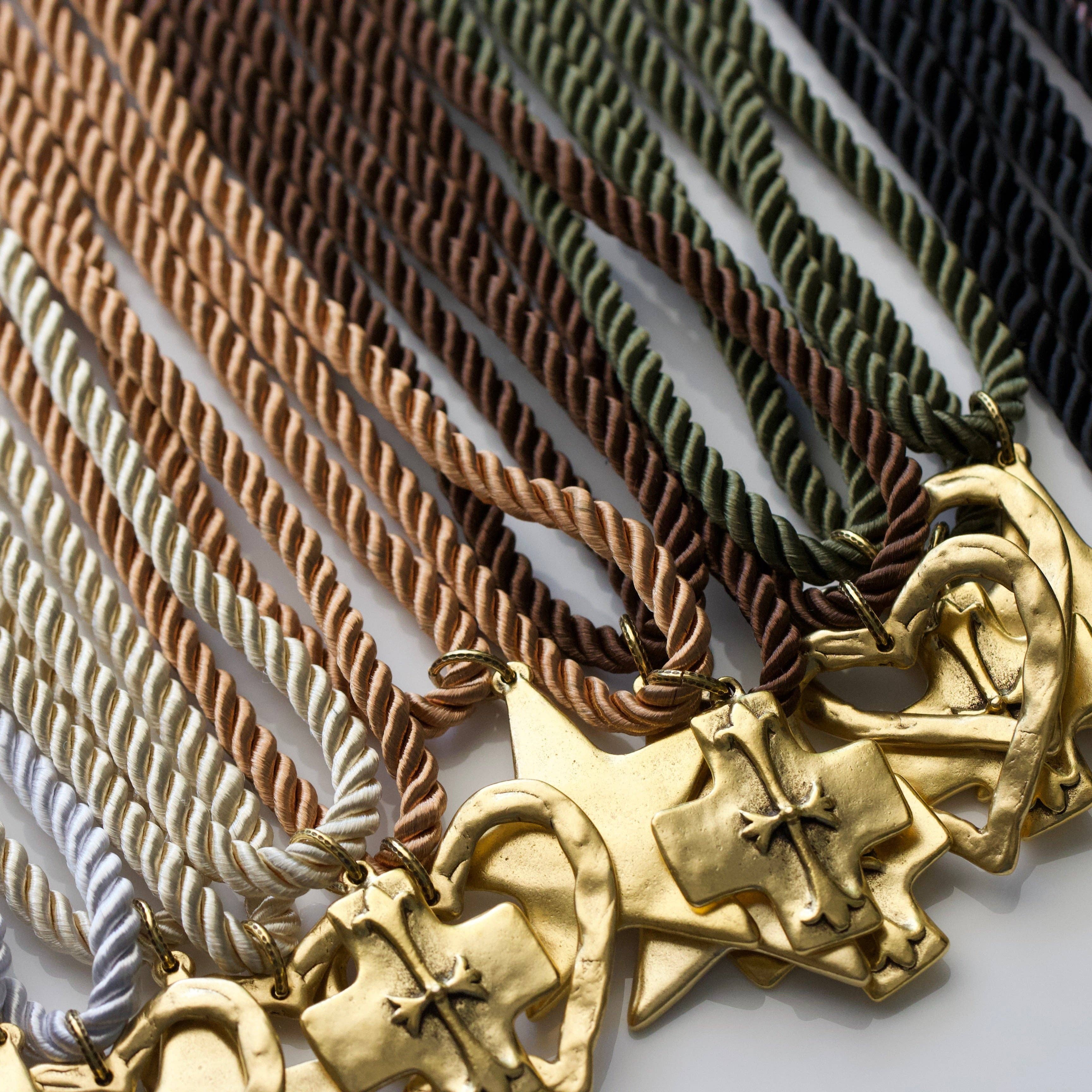 Silk Cord Pendant Necklace – Gold Star, Heart, or Cross: Noir – Star Pendant (Black)