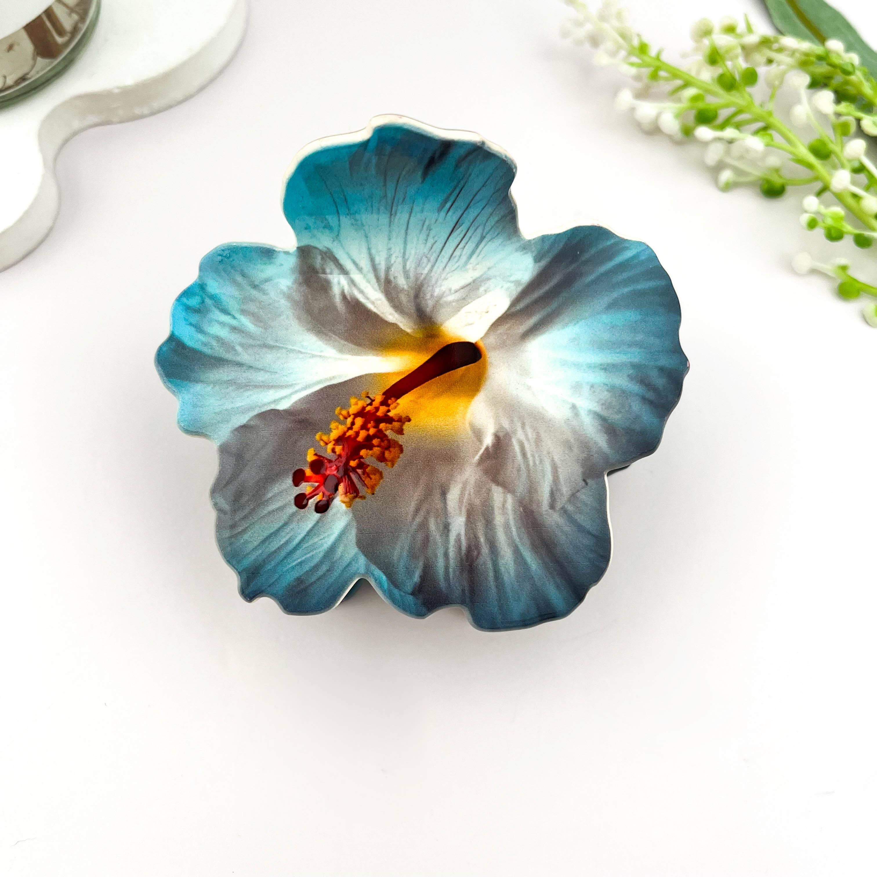 Vibrant Hibiscus Floral Print Hair Claw Clip: Light Blue