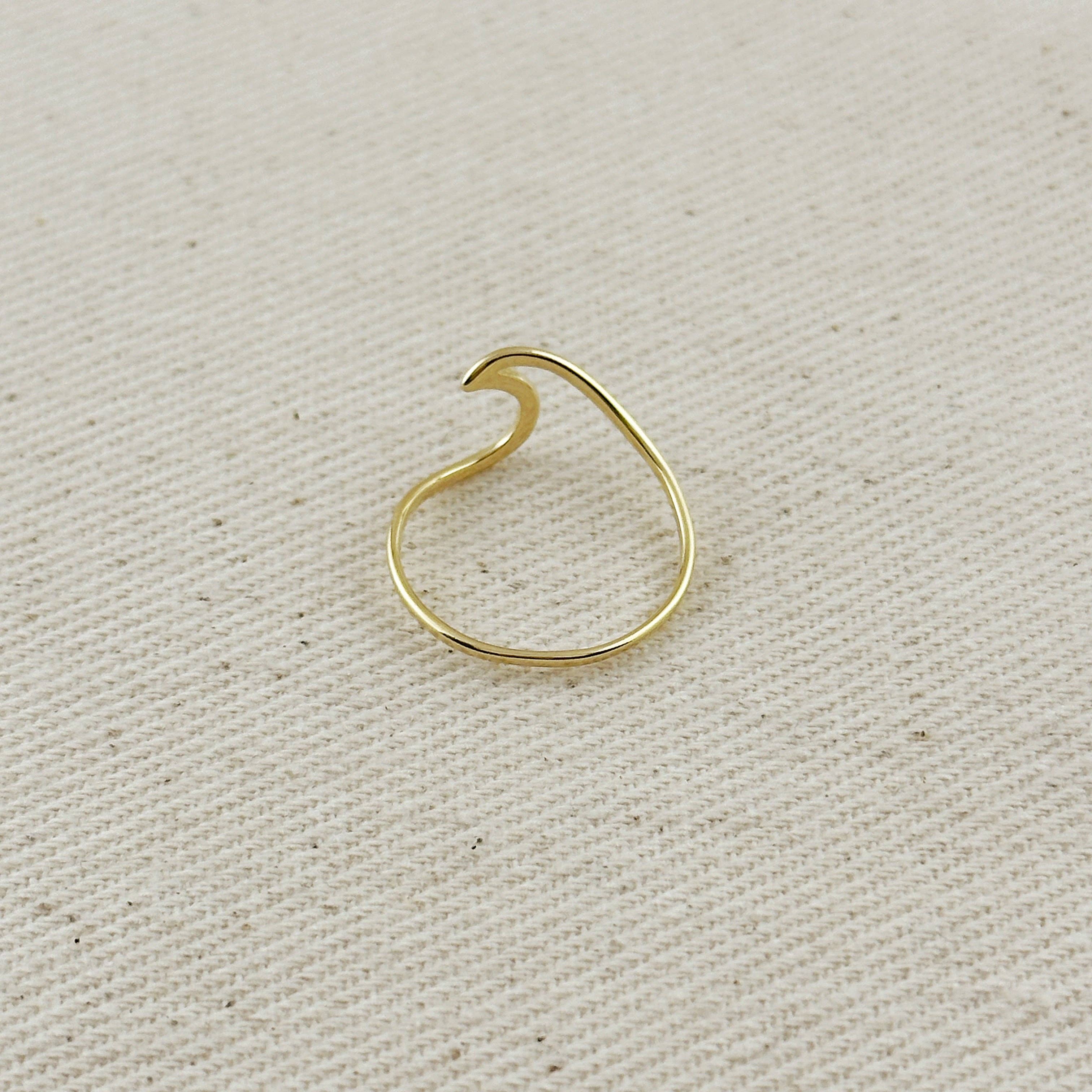 18k Gold Filled Wave Ring: 7.5