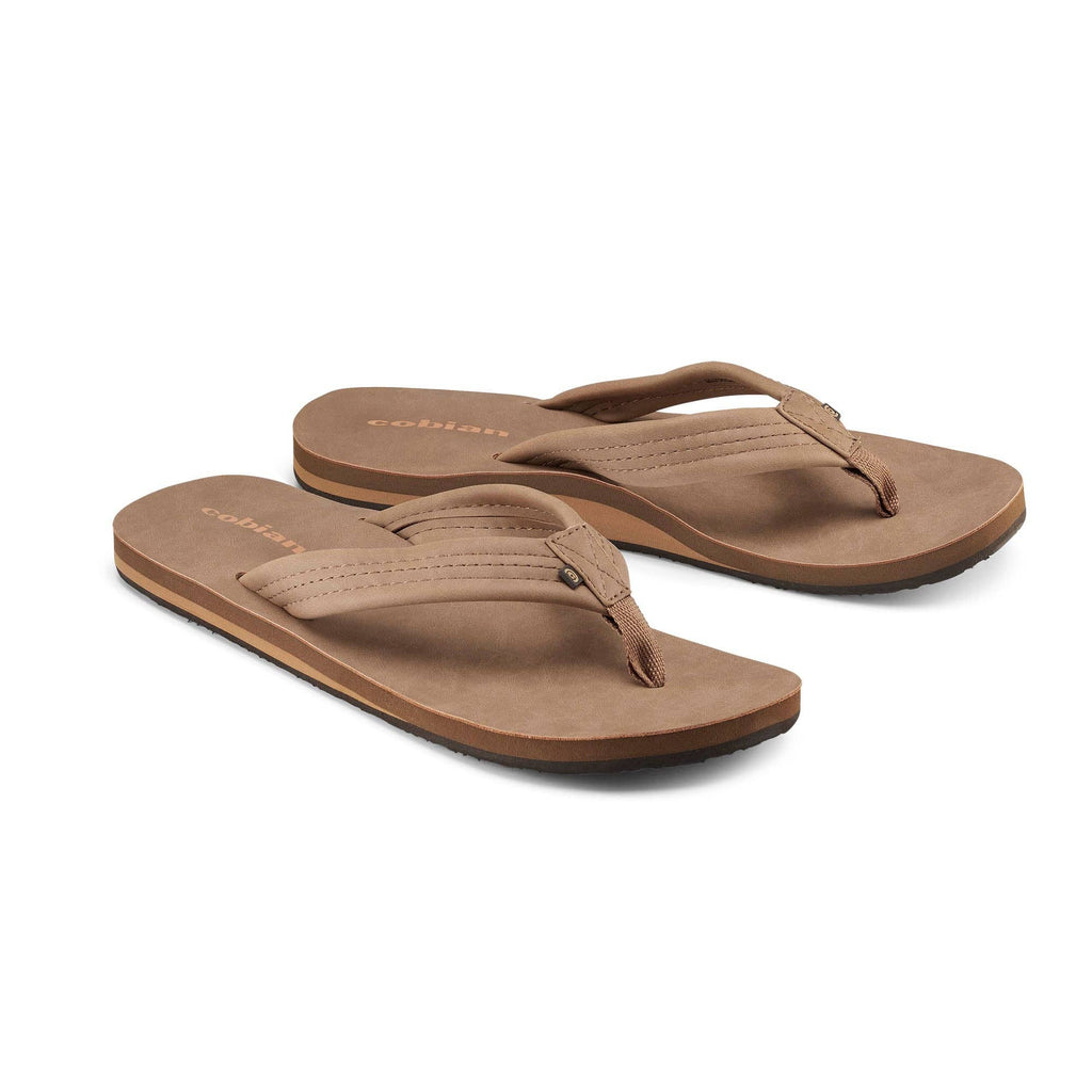 Las Olas 2™ - Tan Classic beach sandal built with water-friendly synthetic leather, a soft-multi layer footbed, and built-in arch support: 08