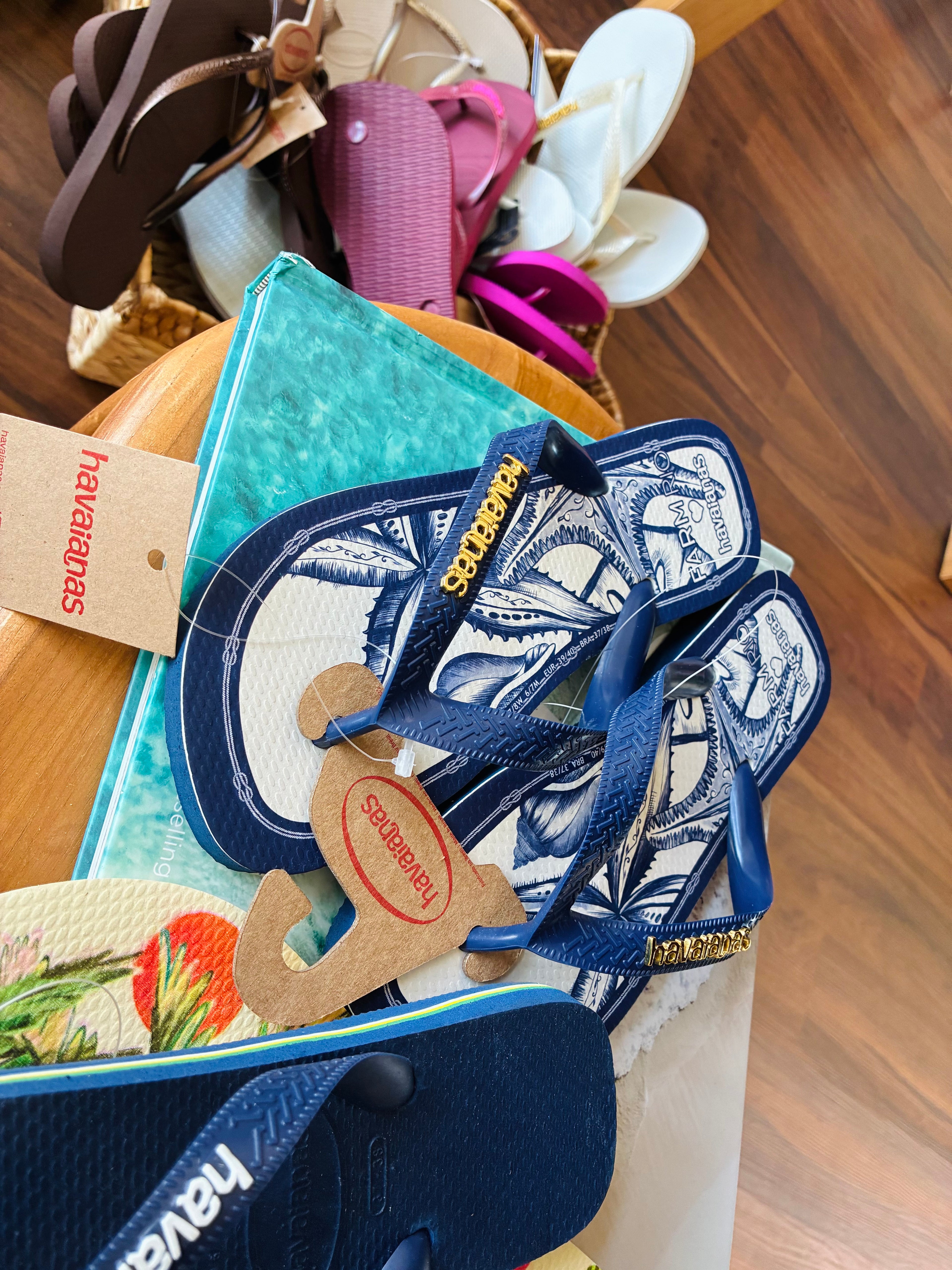 Havaianas Women's Farm Rio Navy Blue Mar Onda Fc Flip Flop