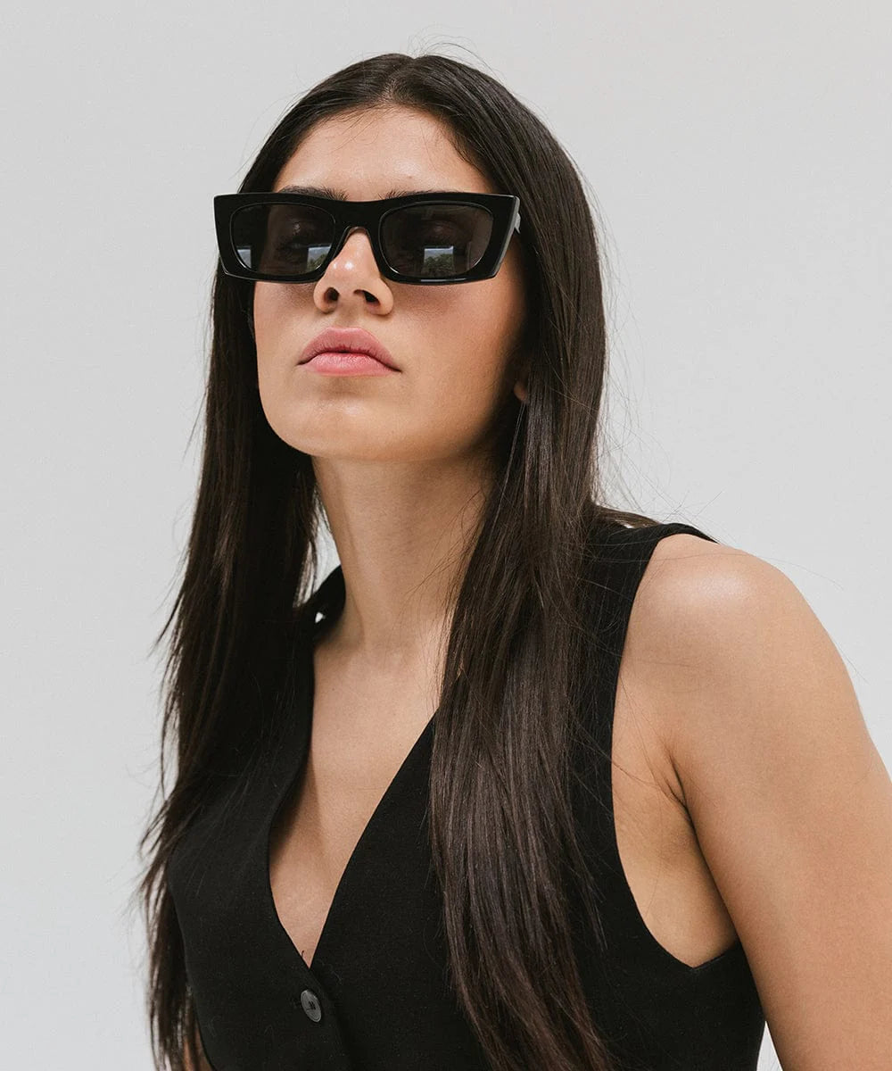 Gigi Pip Jackie Rectangle Sunglasses
