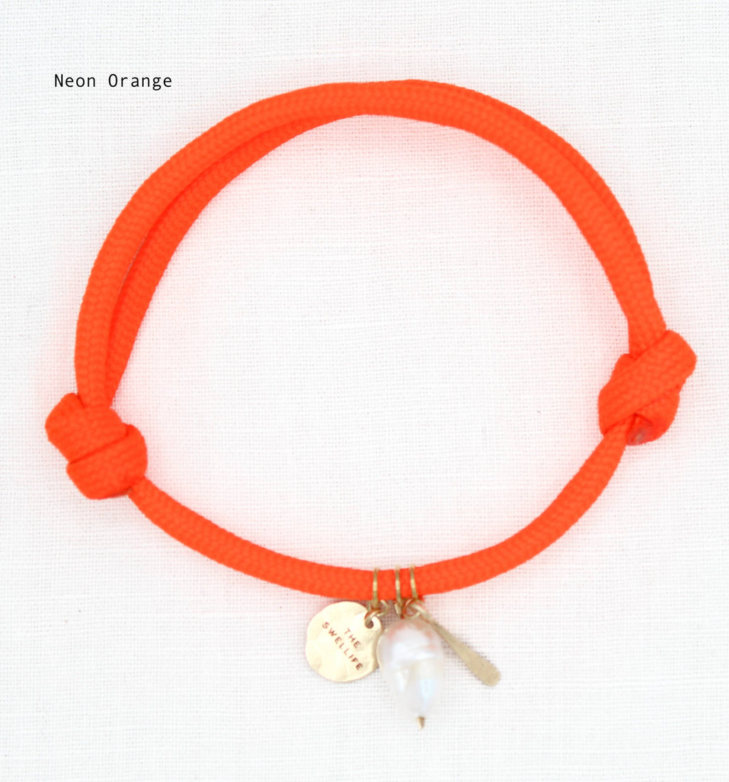 Tackle Box Necklace: Neon Yellow