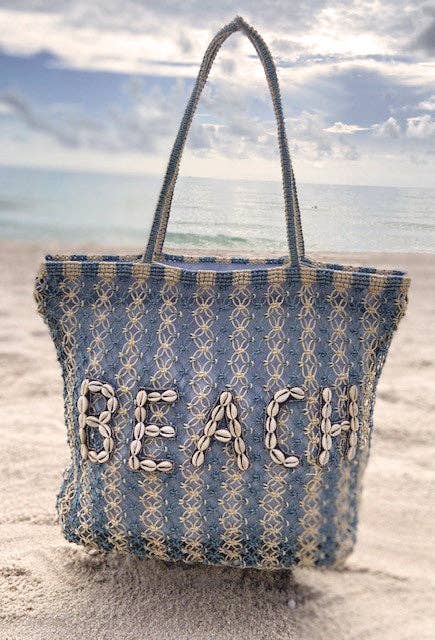 Belle Blue: 18.5" wide X 15" high