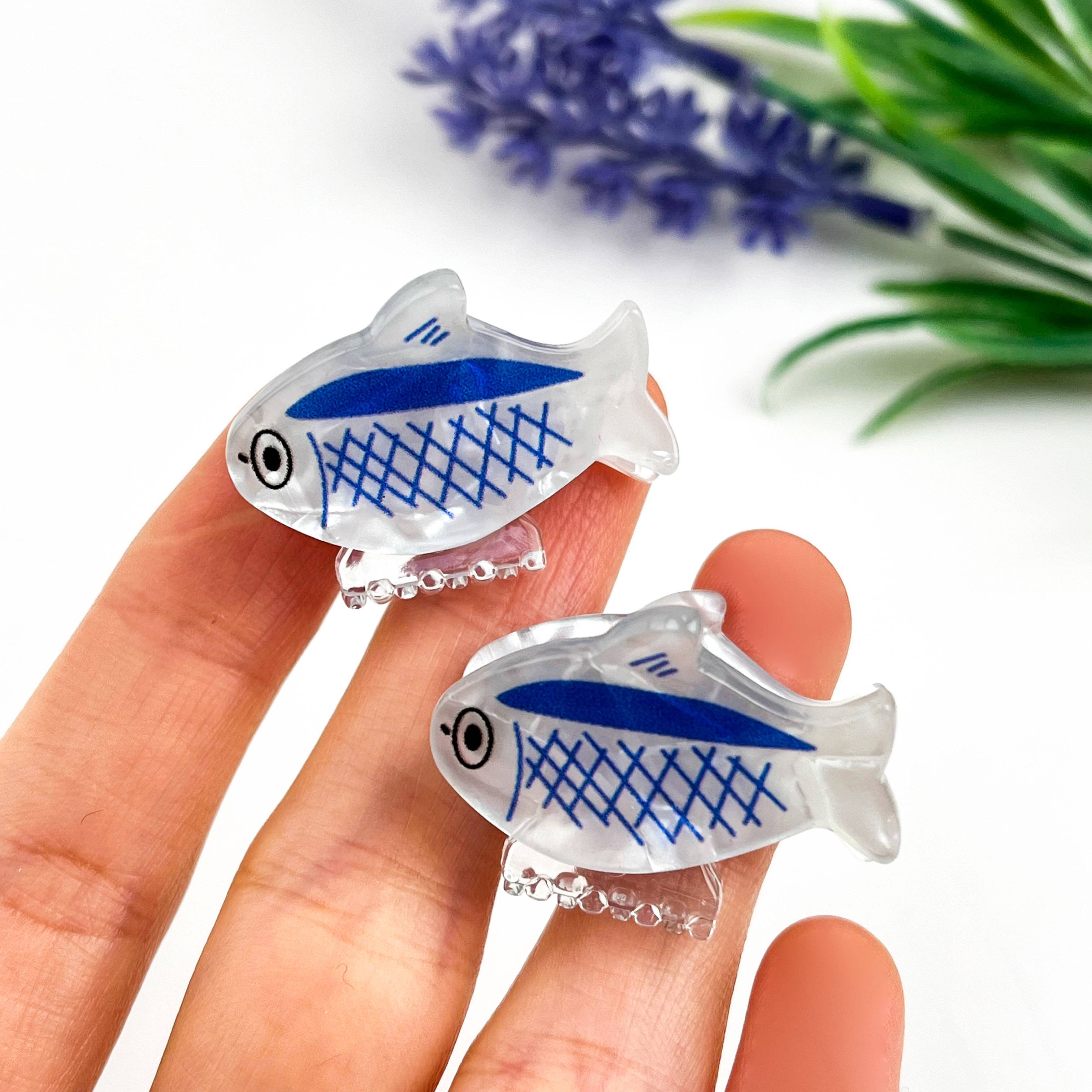 Mini Sardine Fish Acrylic Hair Claw Clip: Blue